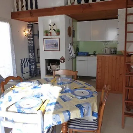 House Fermes Marines 4 *