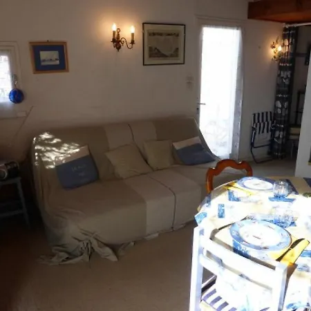 House Fermes Marines 4 *